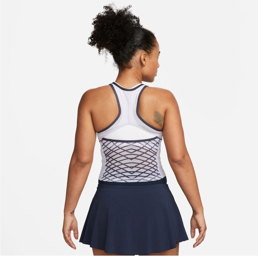 Nike Dri Fit - Picture 2 of 14